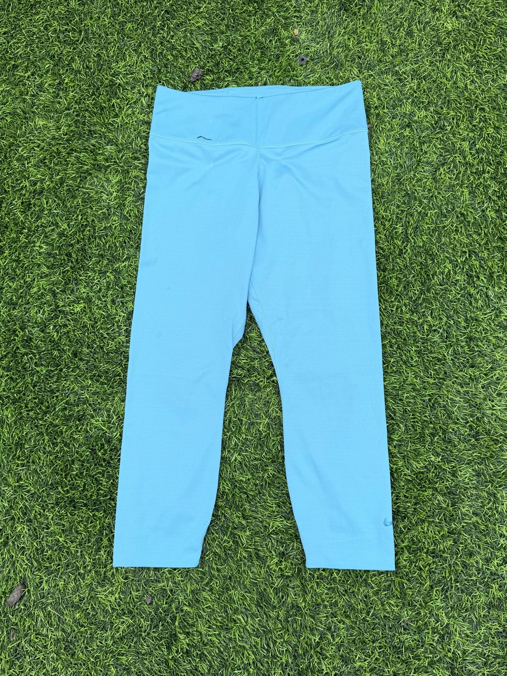 Nike Aqua Blue Women's 7/8 Leggings